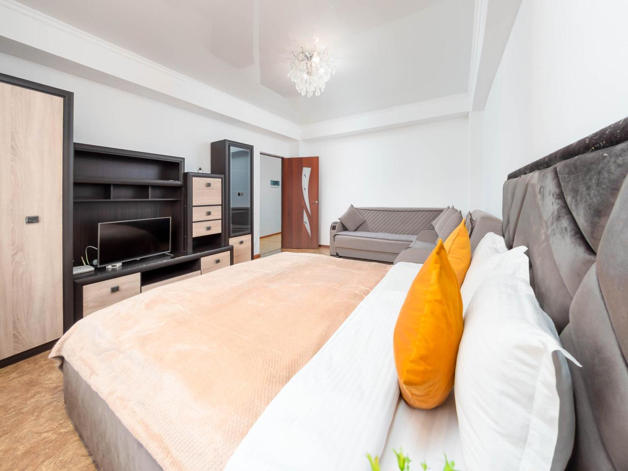 Apartment Оn Makatayeva 5 B Αλμάτι Εξωτερικό φωτογραφία